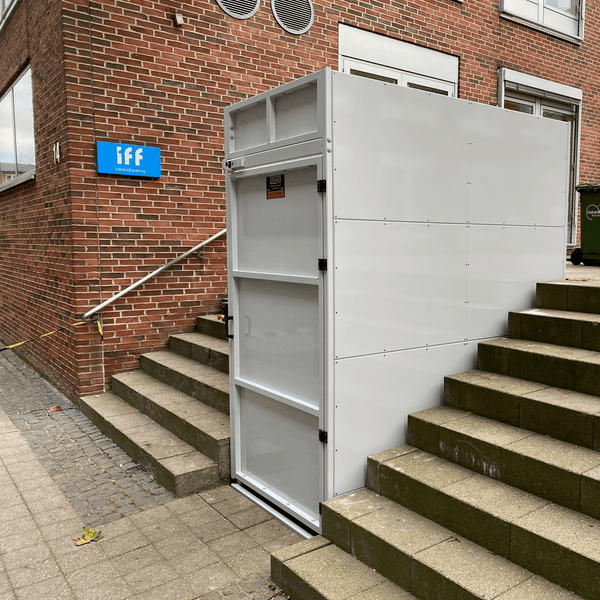 Vareelevator til 2000 kg